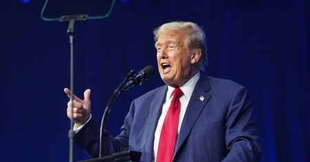 Trump drwi z Zełenskiego. Określił go "najlepszym sprzedawcą wszechczasów"