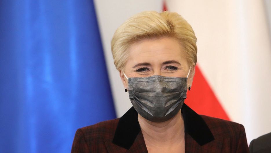 Agata Kornhauser-Duda chce rozmawiać z posłankami opozycji o "lex Czarnek"