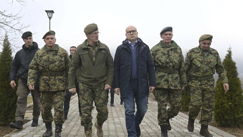 Rośnie napięcie na Bałkanach. Serbia podwyższa gotowość bojową