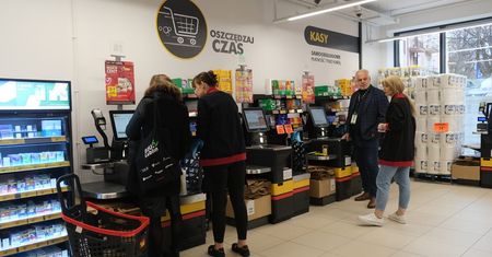 Biedronka wypłaci pracownikom 4000 zł nagrody specjalnej. Ale nie każdy ją dostanie