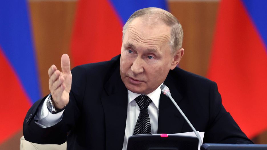 Vladimir Putin trip to Russian Far East
epa10164304 Russian President Vladimir Putin chairs a meeting of the State Council Presidium on the development of the national tourism industry at the Far Eastern Federal University, in Vladivostok, Russia, 06 September 2022.  EPA/VALERIY SHARIFULIN / SPUTNIK / KREMLIN POOL MANDATORY CREDIT 
Dostawca: PAP/EPA.
VALERIY SHARIFULIN / SPUTNIK / KREMLIN POOL