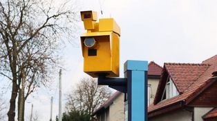 Fotoradar robi też zdjęcie od tyłu? Kierowcy mogą się zdziwić