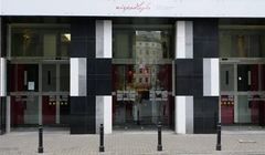 Ponad 300 tys. zł na reklamy radiowe od resortu rodziny i pracy
