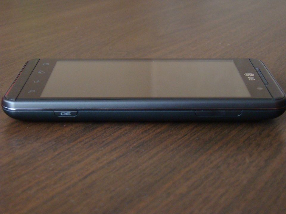 LG Swift 3D - galeria zdjęć 13