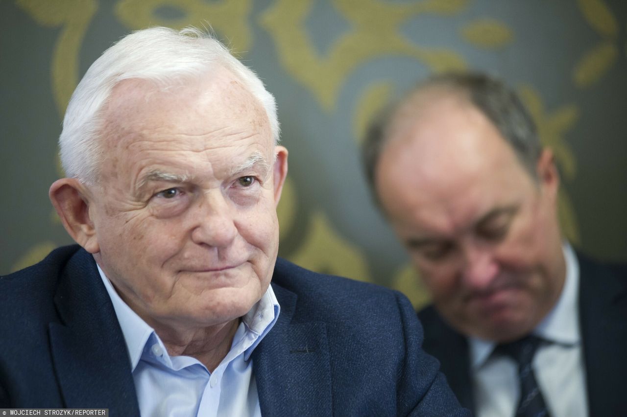 Leszek Miller krytykuje Lewicę. "Czarzasty jak opryszek polityczny"
