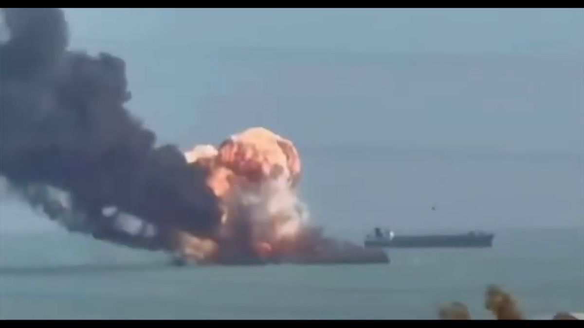 Druga korweta typu Shahid Soleimani zatopiona przez Amerykanów.