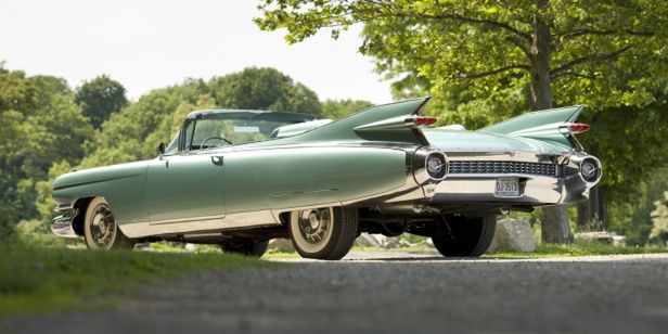 1959 Cadillac Eldorado Barritz (fot. vintagecars.com)