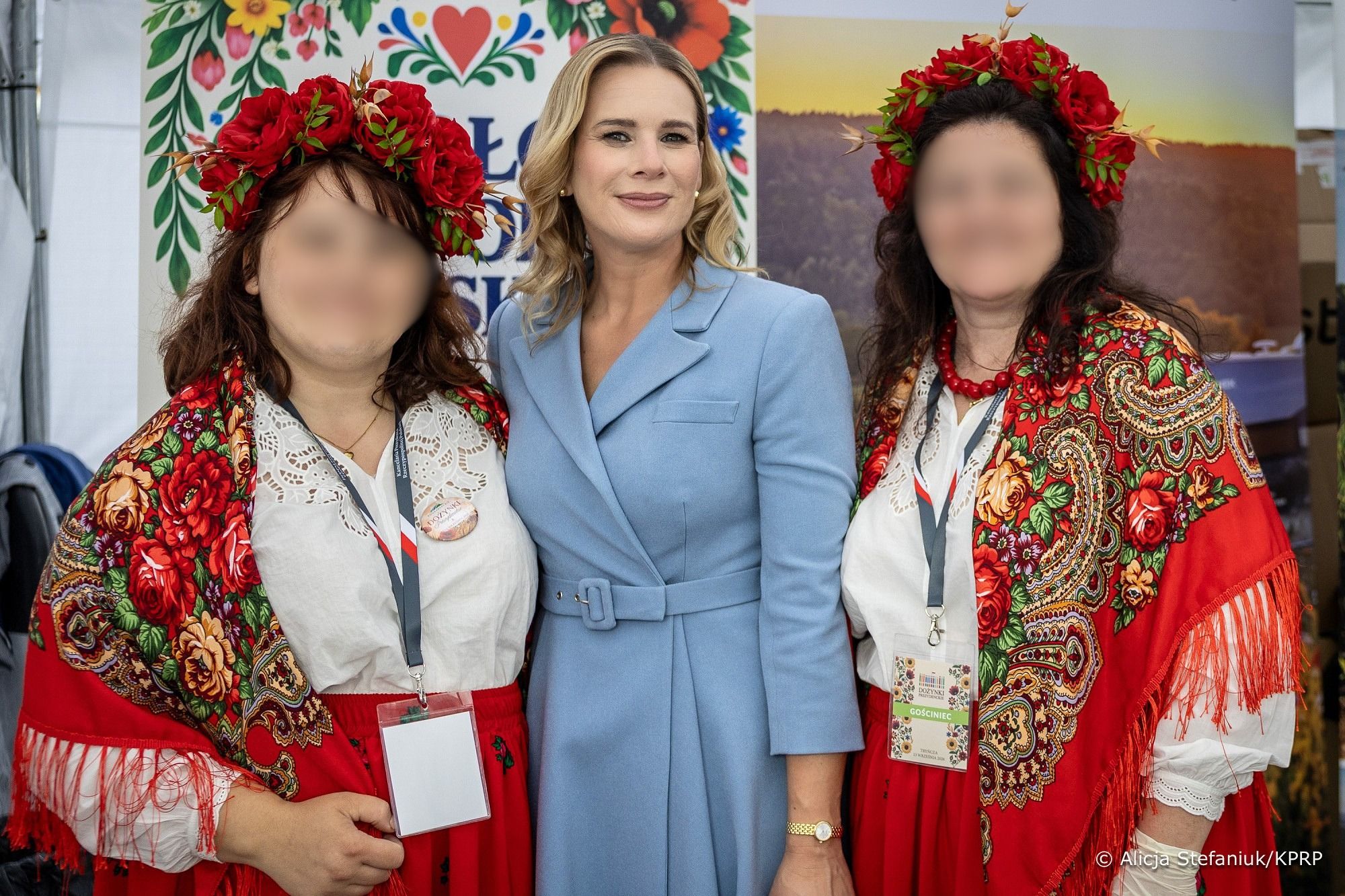 Marta Nawrocka na Dożynkach Prezydenckich w Tryńczy