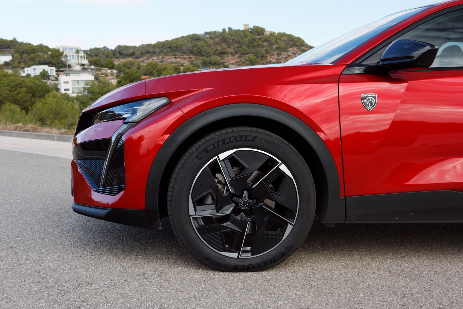 Peugeot 408 Hybrid