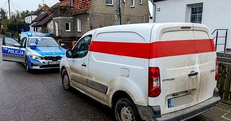 Mając blisko dwa promile rozwoził paczki. 49-letni kurier został zatrzymany przez policjantów.
