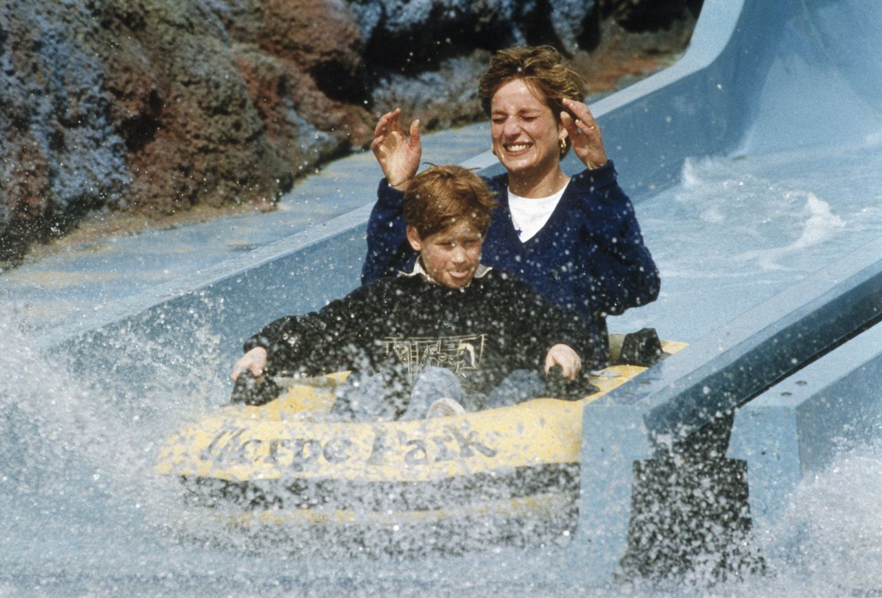 Prinzessin Diana und Prinz Harry