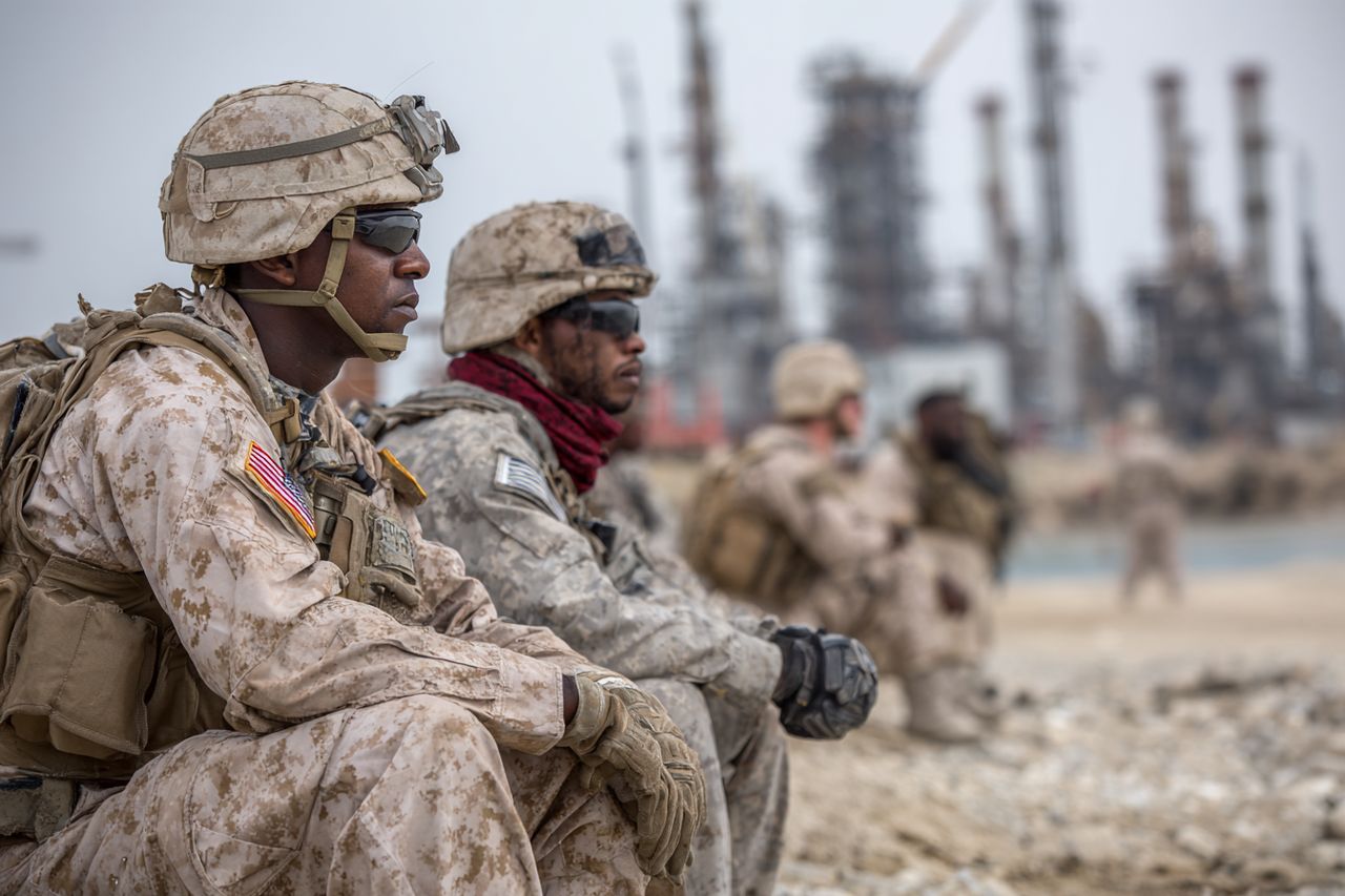 Pierwsze ofiary USA w wojnie z Iranem: sześciu żołnierzy zginęło w irańskim uderzeniu na bazę w Kuwejcie