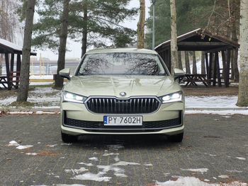 Test: Škoda Superb 1.5 TSI Plug-In Hybrid. Sprawdziłem, ile przejedzie na samym prądzie