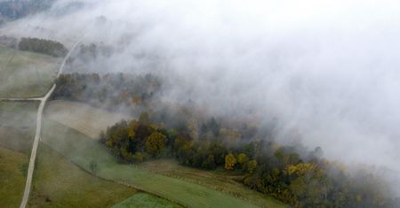 Pogoda na dziś. IMGW ostrzega przed niekorzystnymi warunkami [27.10.2020]