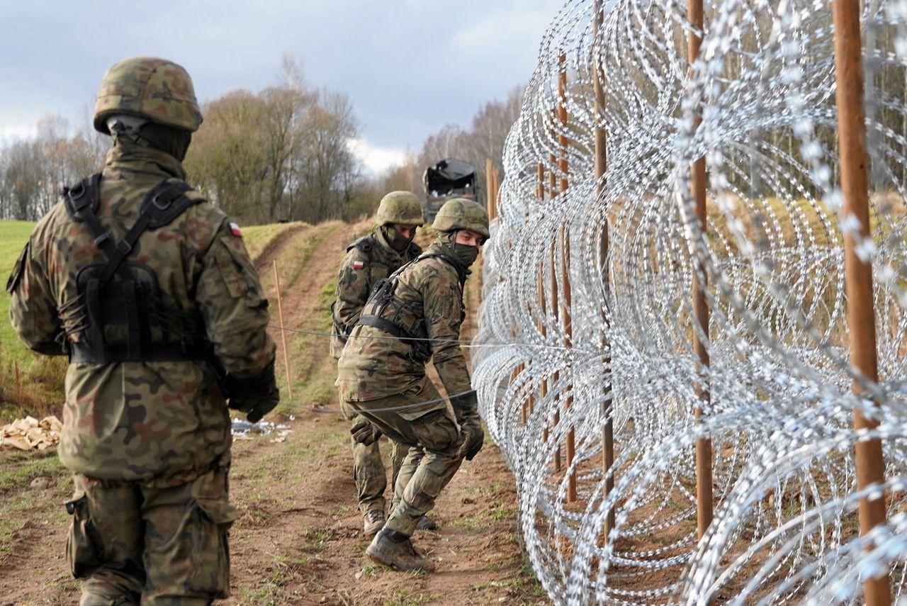 Wybudowano ponad 100 km tymczasowej zapory na granicy z Rosją