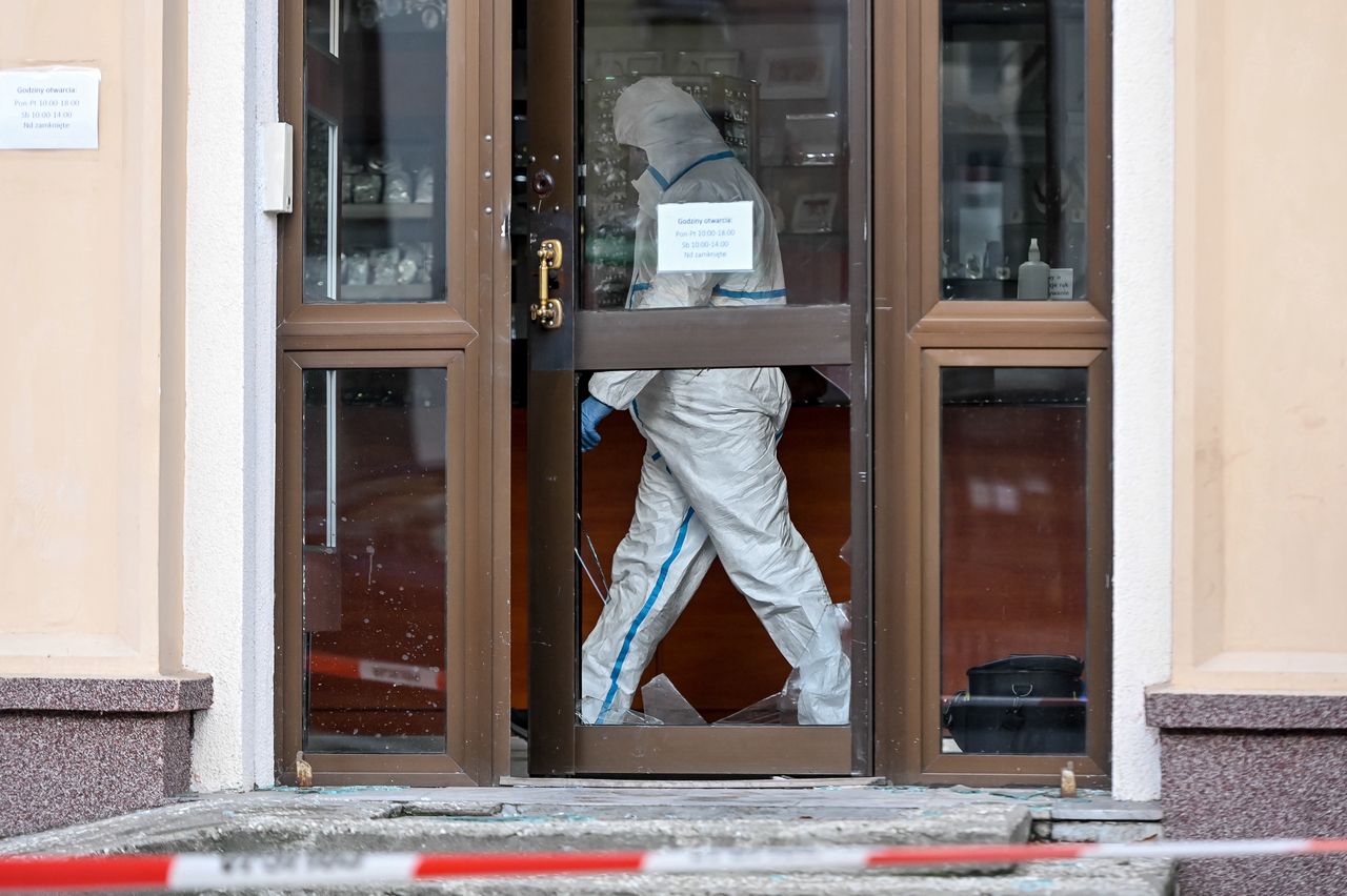 Olsztyn. Policja zatrzymała osobę związaną z napadem na kantor