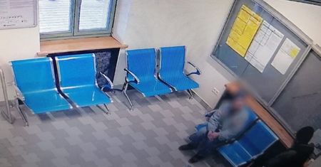 Senior zgłosił kradzież sporej sumy na dworcu. Kamera wszystko nagrała