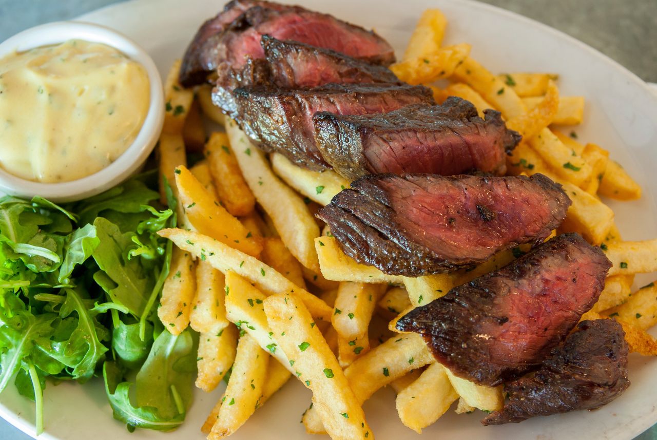 Steak mit Pommes frites