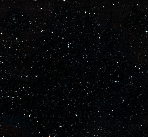 Hubble Legacy Field - największe tak szczegółowe zdjęcie wszechświata fot. NASA, ESA, G. Illingworth and D. Magee (University of California, Santa Cruz), K. Whitaker (University of Connecticut), R. Bouwens (Leiden University), P. Oesch (University of Geneva) and the Hubble Legacy Field team