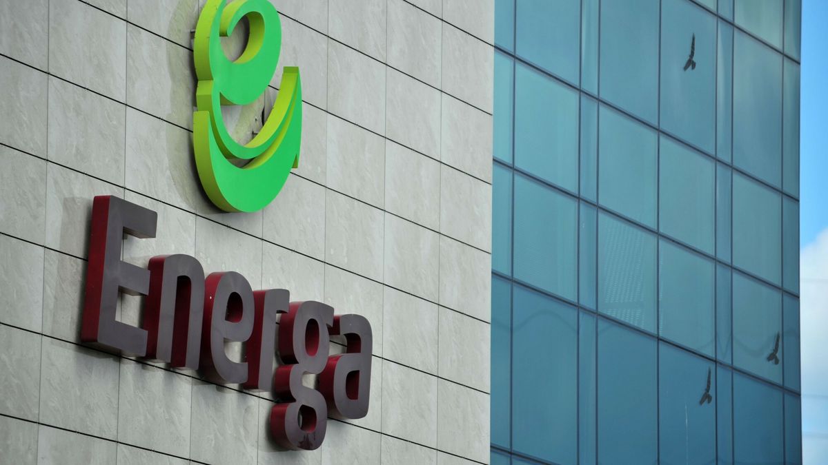 Trzy firmy, w tym Energa, złożyły do URE wnioski o zmiany taryf na 2022 r. 