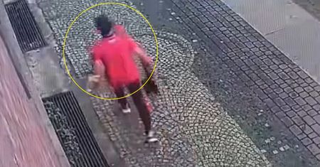 37-latek nagrany w centrum Opola. Nie krępował się