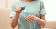 Woda w plastikowych butelkach. Czy jest bezpieczna dla zdrowia?