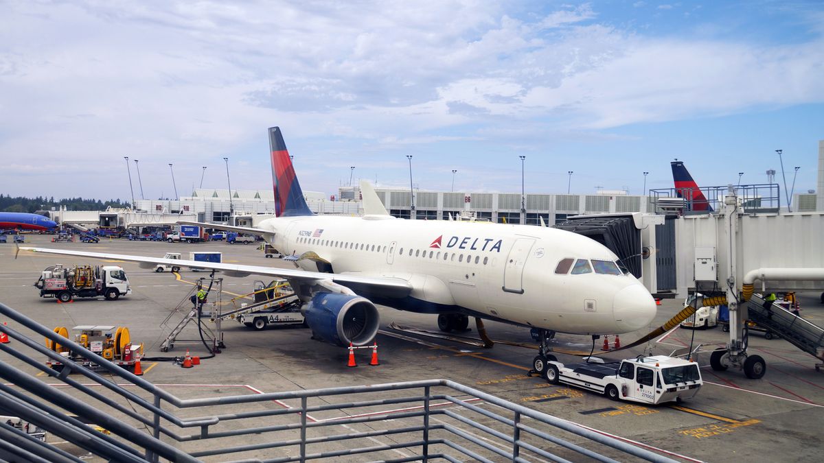 Linie Delta zapłaciły ośmiu pasażerom po 10 tys. dolarów