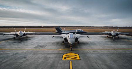 Mocno wychwalali F-35. Teraz zmienili ton