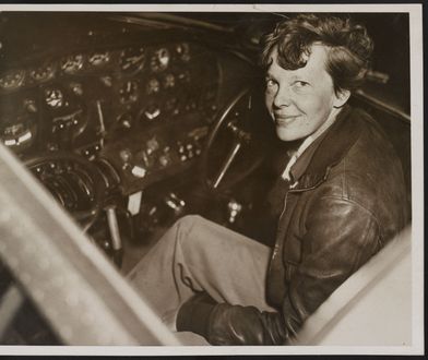 Amelia Earhart: jej śmierć do dzisiaj pozostaje zagadką