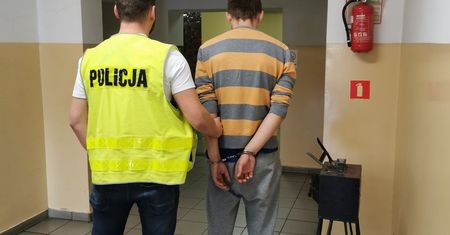 Śląsk. Skradł z kościoła skarbonkę. Kary nie uniknie