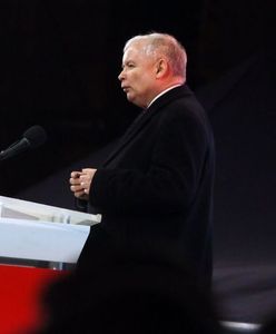 "Dość czekania! Na Krakowskim Przedmieściu stanie pomnik Lecha Kaczyńskiego!" - zapowiedział Prezes PiS.