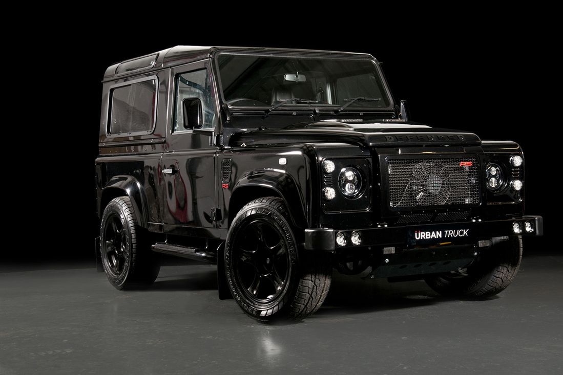 Urban Truck Land Rover Defender Ultimate RS - amerykańskie 500 koni