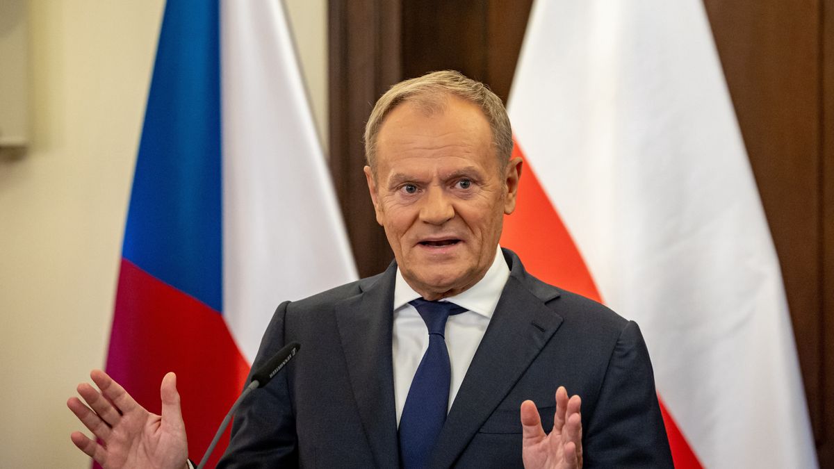 Donald Tusk ogłosił w Pradze powstanie wieloletniej strategii mi