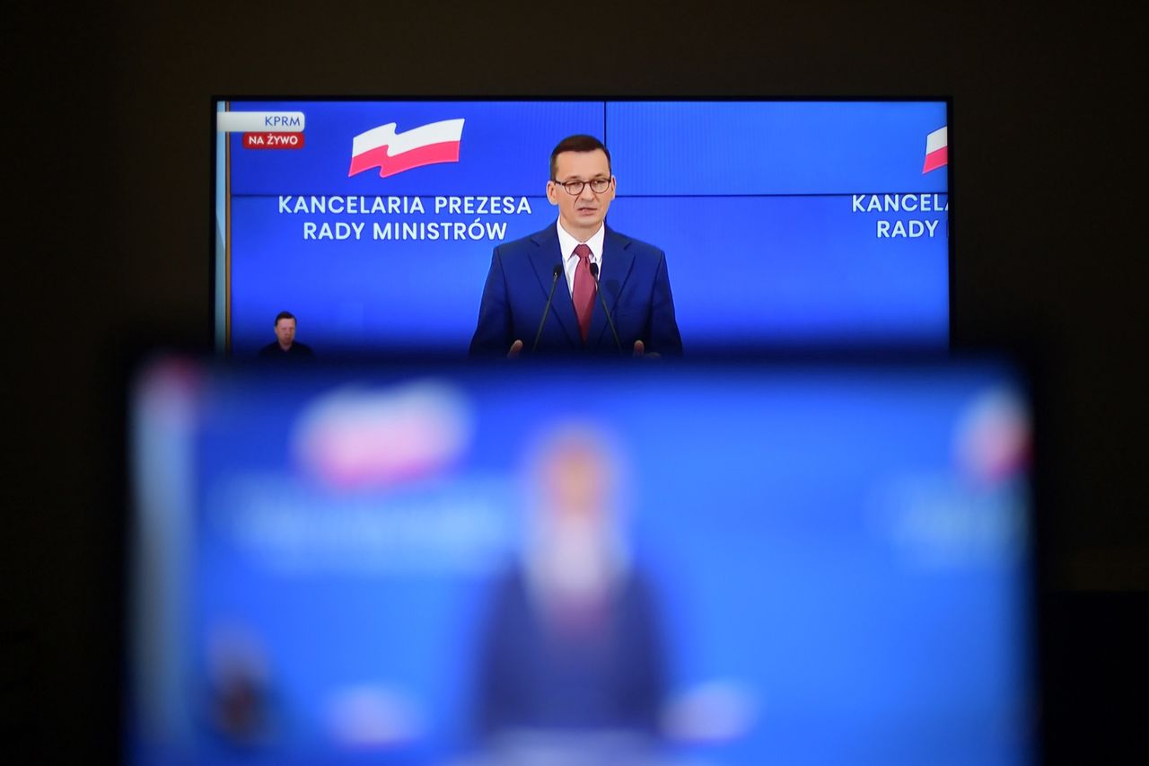 "Fundator piekła kobiet". Reakcje na słowa Morawieckiego