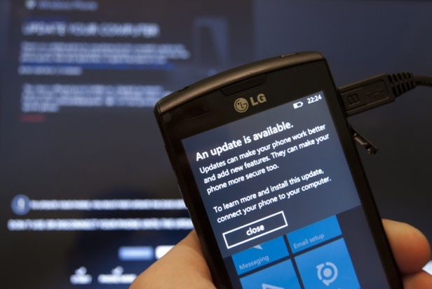LG E700 - nowy smartfon z Windows Phone 7 w drodze 1