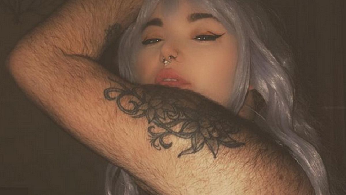 Samantha od jakiegoś czasu nie walczy już z nadmiernym owołosieniem.