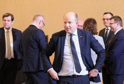 Koronawirus w Polsce. Skandal z nakazami pracy w DPS. Wojewoda mazowiecki Konstanty Radziwiłł do dymisji? Decyzja premiera