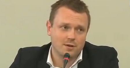 Tyle zarabia Michał Tusk na nowym stanowisku. Zdziwieni?