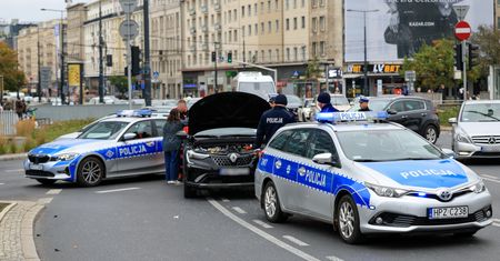 "Rondziarze" atakują w Warszawie. Na te miejsca lepiej uważać