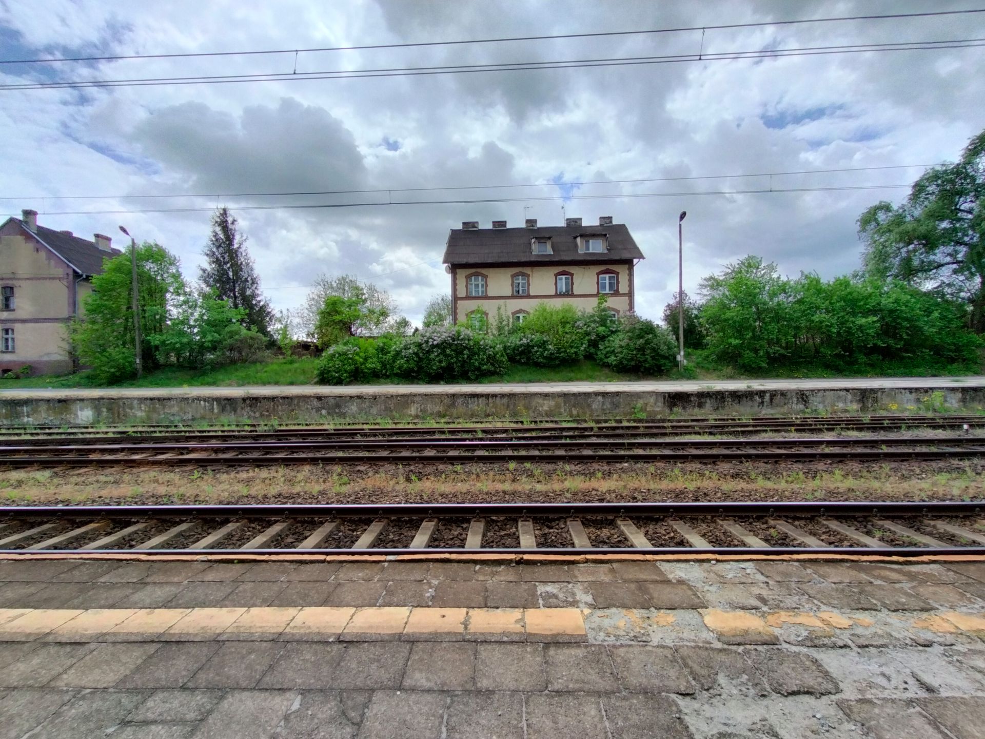 realme 9 to smartfon świetnie wyceniony, ale... nieopłacalny. Już tłumaczę 17