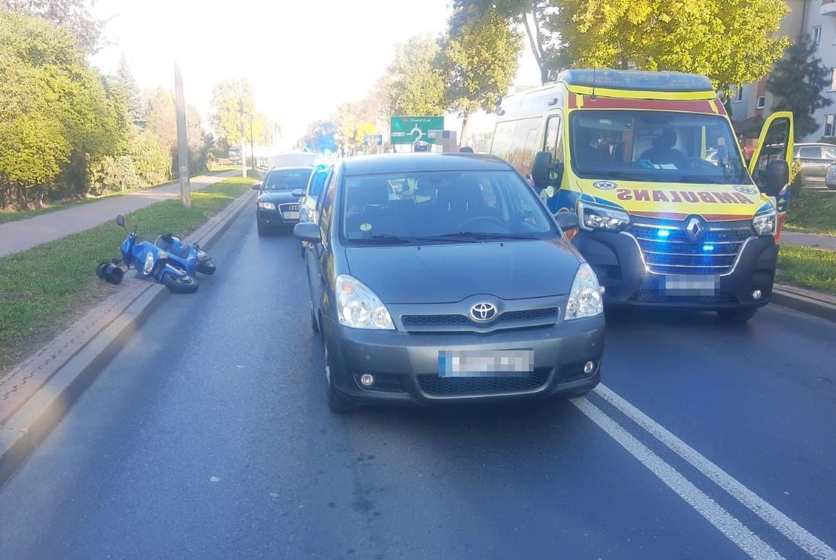 Radzyń Podlaski: Wypadek. 79-letni motorowerzysta trafił do szpitala