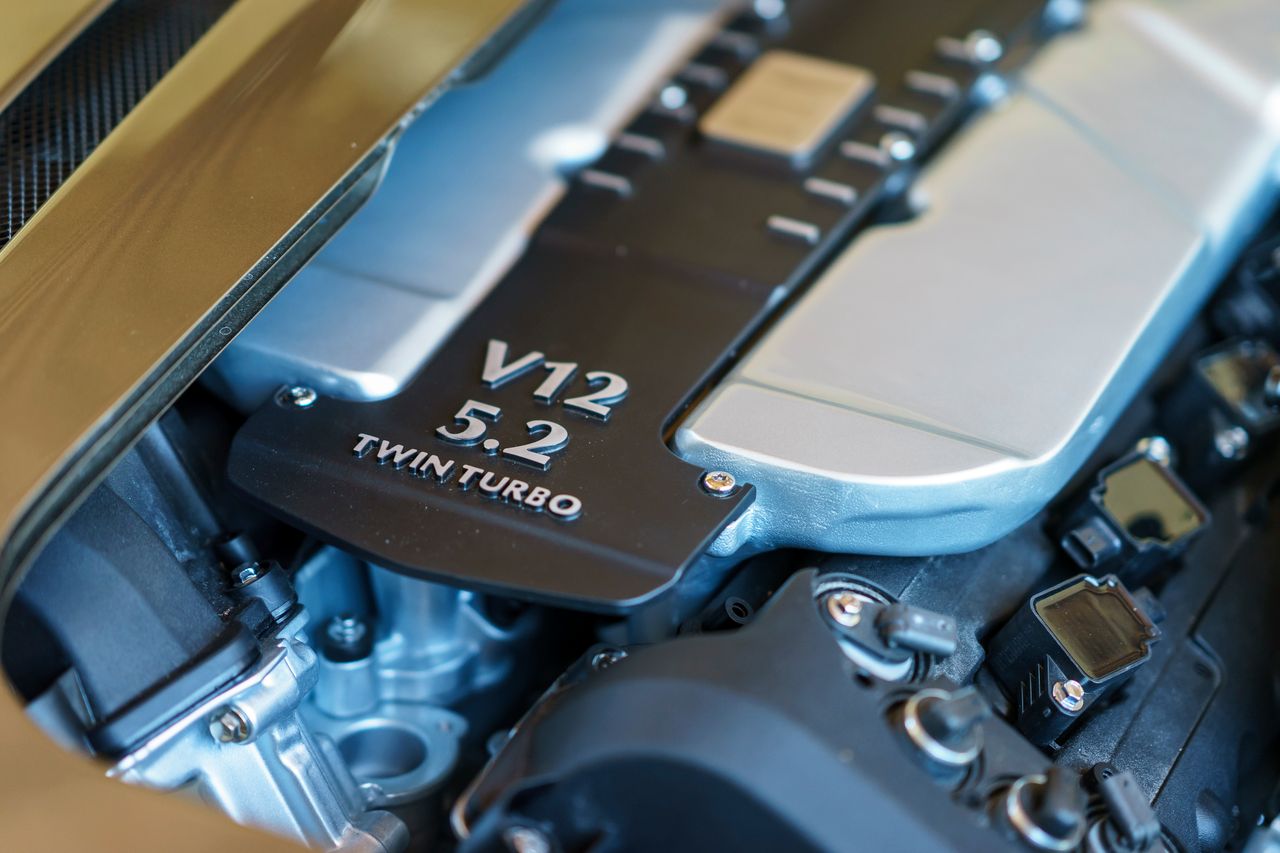 Silnik V12 pozostanie najważniejszą jednostką w ofercie producenta.