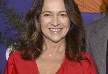 Tak ubrała się do telewizji. To hit dla dojrzałych kobiet