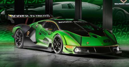 Wolnossący silnik i 830 KM. Lamborghini Essenza SCV12 to torowa bestia dla nielicznych