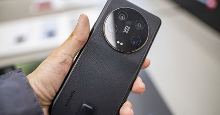 Czy ktoś potrafi wyjaśnić, dlaczego Xiaomi 13 Ultra z taką ceną nie pojawi się w Polsce?
