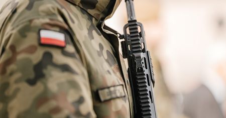 Dostał ekspres do kawy. Kapitan z 8. Pułku Przeciwlotniczego w areszcie