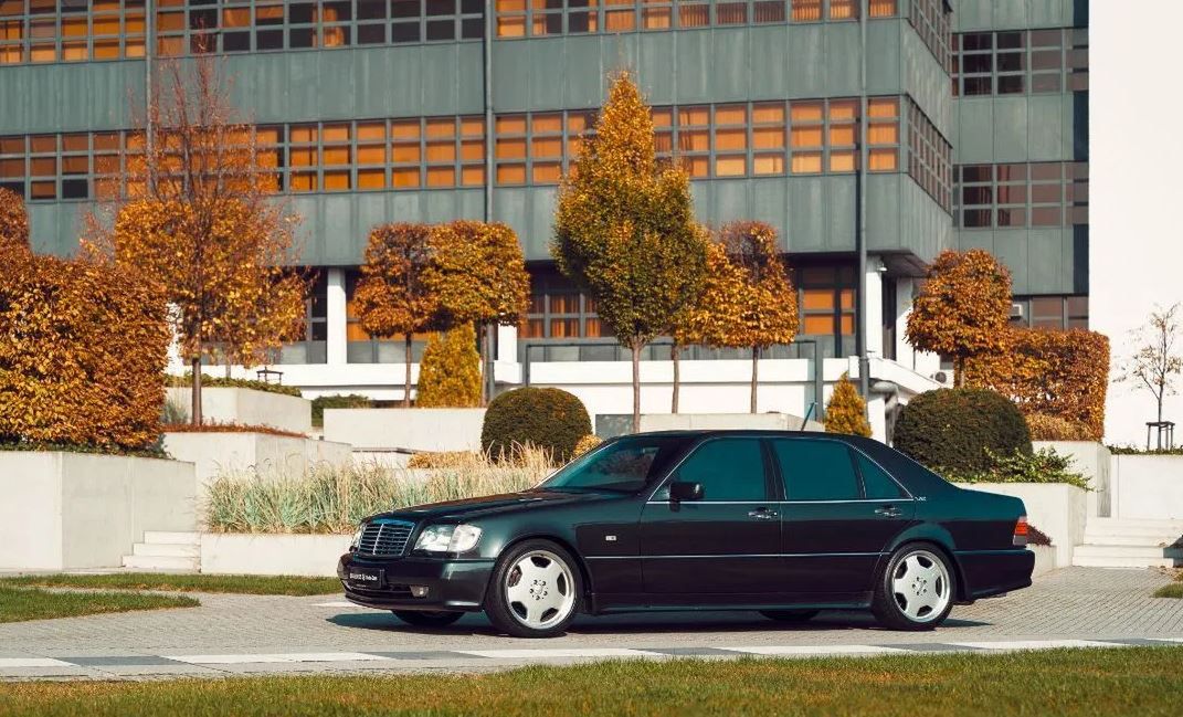 Unikatowy Mercedes S70 AMG na sprzedaż w Polsce. To jeden ze 112 egzemplarzy