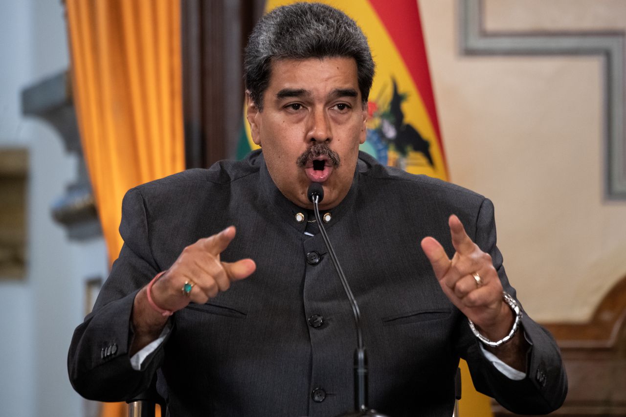 Nicolas Maduro wraca na scenę - drugie życie wenezuelskiego zombie