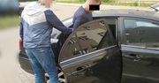 Najpierw ukradł alkohol, potem uderzył ochroniarza "tulipanem"