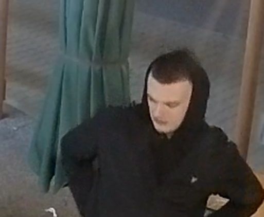 Atak w McDonald's. Policja apeluje.